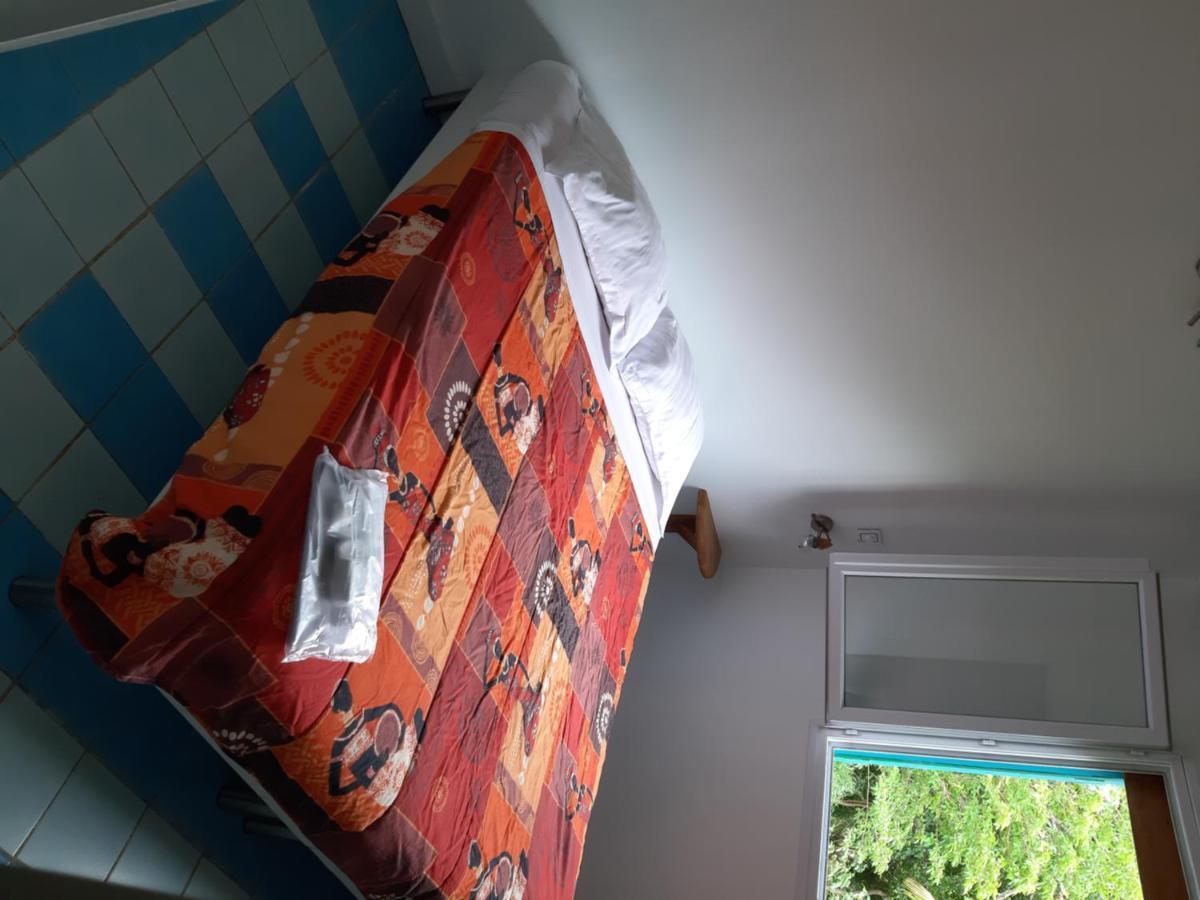 Habitation Pineau Villa เดเอ ภายนอก รูปภาพ
