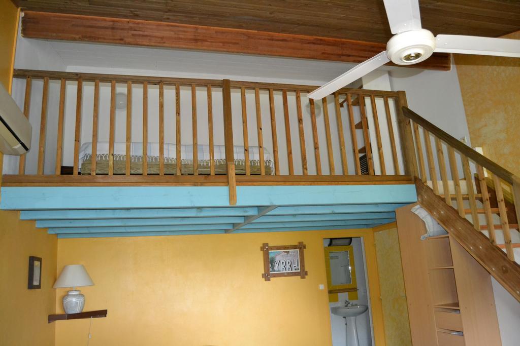 Habitation Pineau Villa เดเอ ภายนอก รูปภาพ