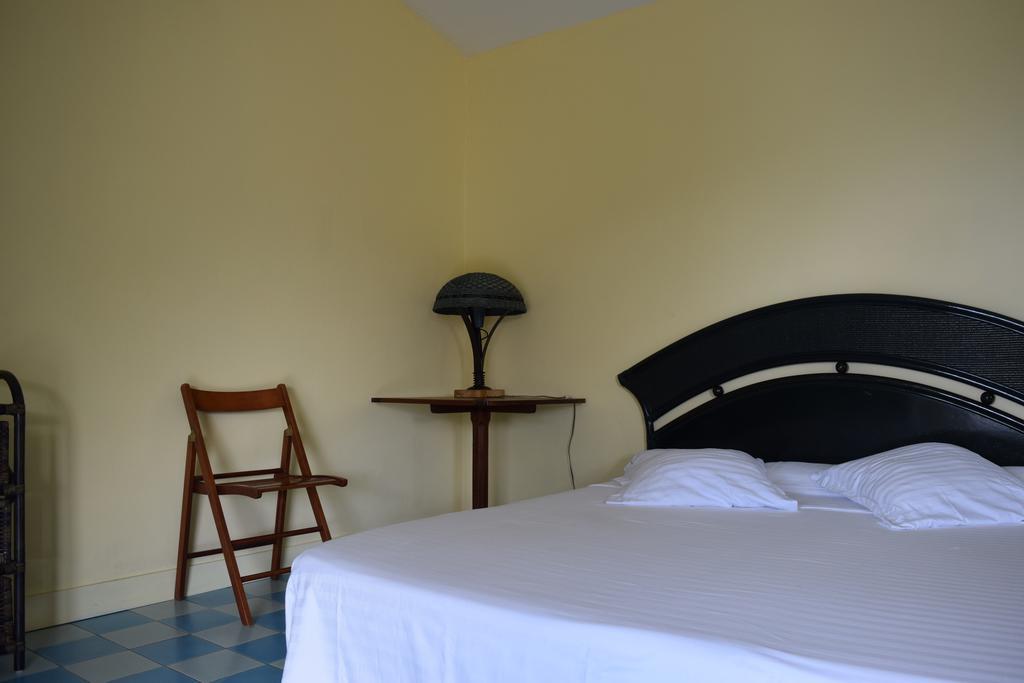 Habitation Pineau Villa เดเอ ภายนอก รูปภาพ